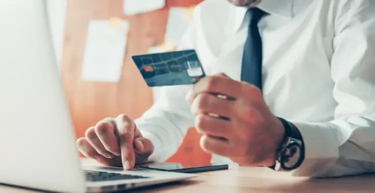 Top 8 Database Security Solutions for E-Commerce Businesses