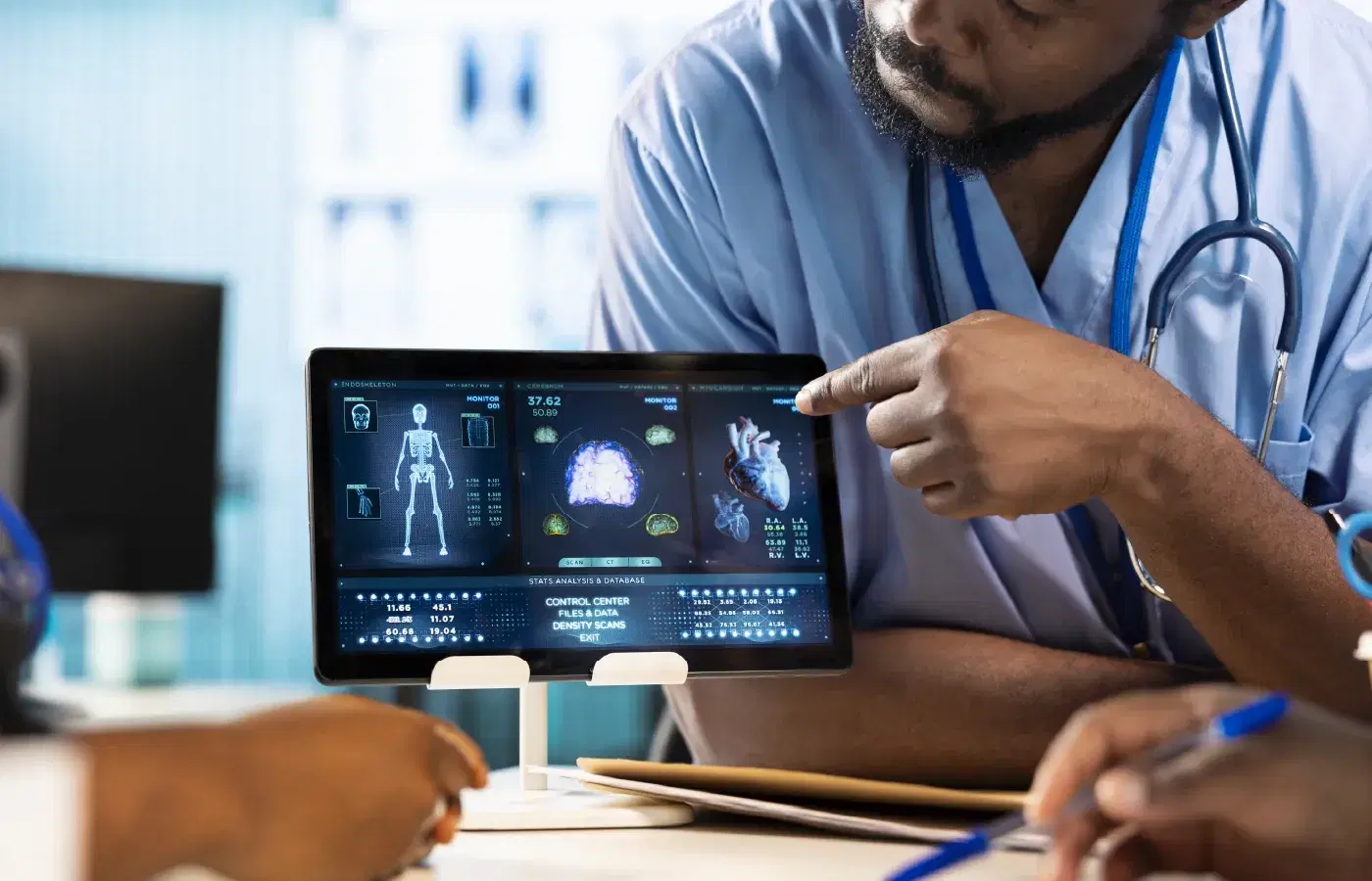 Why Every CEO Is Talking About Data Analytics in Healthcare?